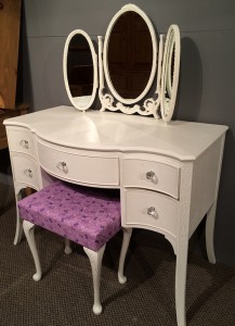 Shabby Chic dressing table