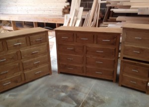 Chests of drawers
