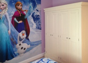 Child's wardrobe